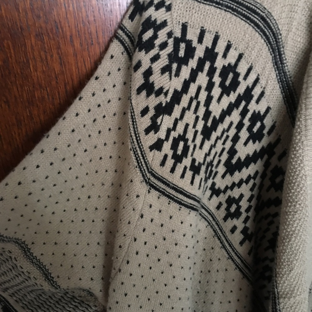 Cardigan - Picture 3 of 3